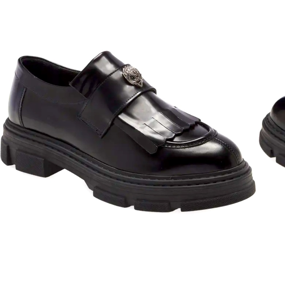 Hardly worn Kurt Geiger eagle bird black leather loafer  loafers slip on shoe